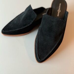 NWT From Nordstrom Suede Leather slip on mule Treasure & Bond